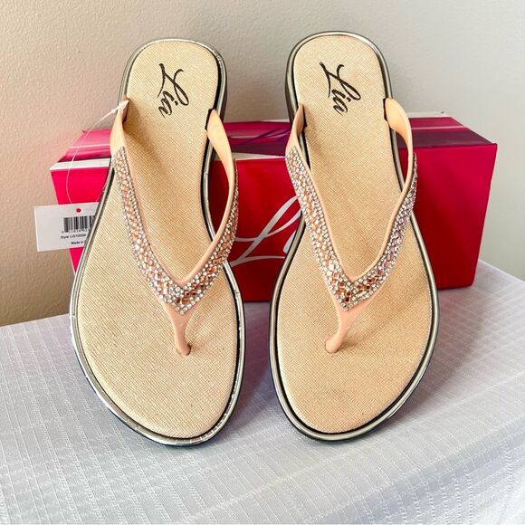 Lia Rose Gold Shimmer Bejeweled Flip Flop Thong Sandal Size 9 NWT - Picture 1 of 13